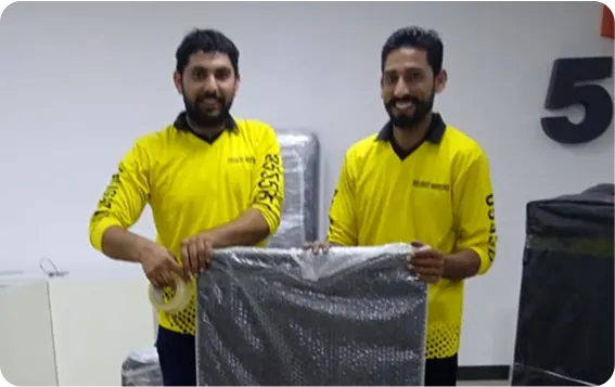 Movers packing a small move in Deira